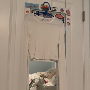 Long sleeve crop top
